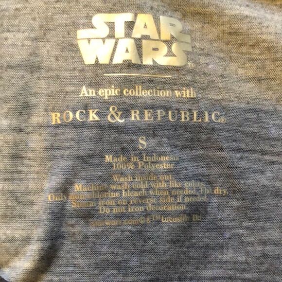 Rock & Republic Star Wars Tie Fighter Vnec… - Picture 7 of 7
